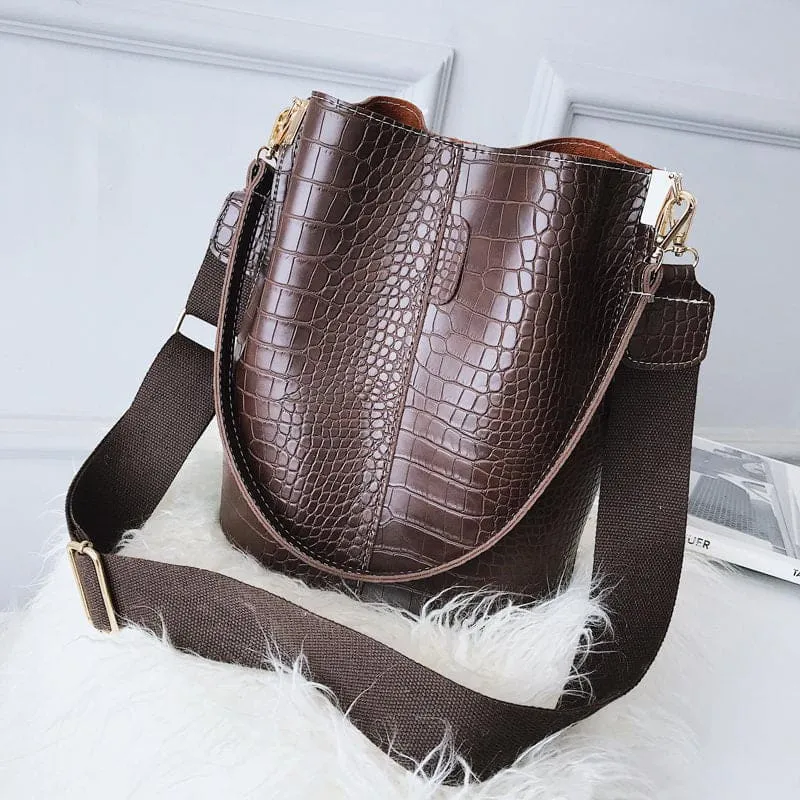 Crocodile Crossbody Bag for Women in Luxurious Style