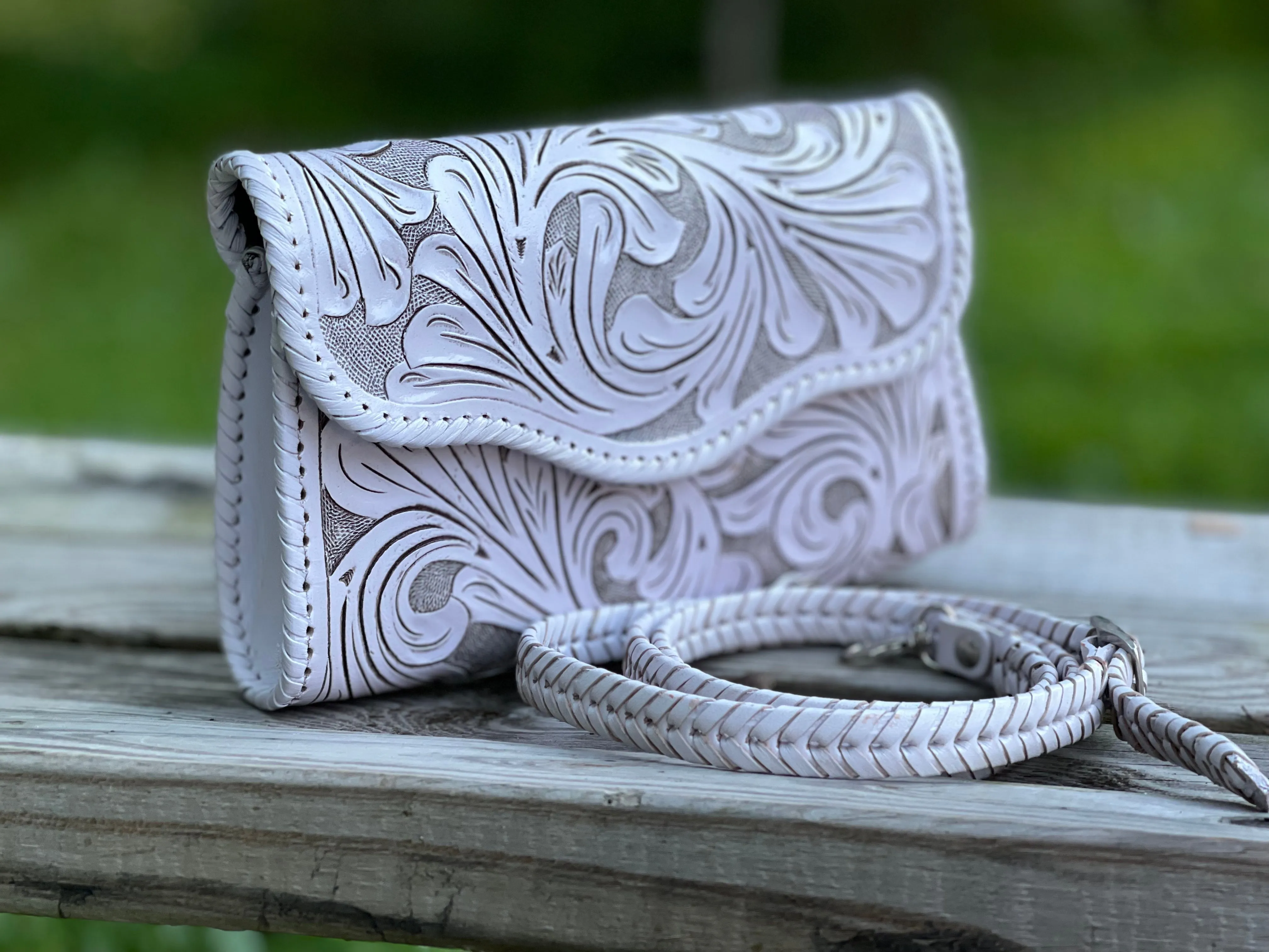 Hand-Tooled Leather Small Crossbody & Clutch "ONDULADA" more colors